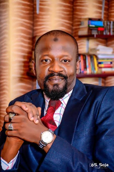 Ɓata-Gari Sun Auka Wa Mutane Bayan Rabon Kayan Tallafi Da Ɗan Majalisar Tarayya Ya Yi A Kano