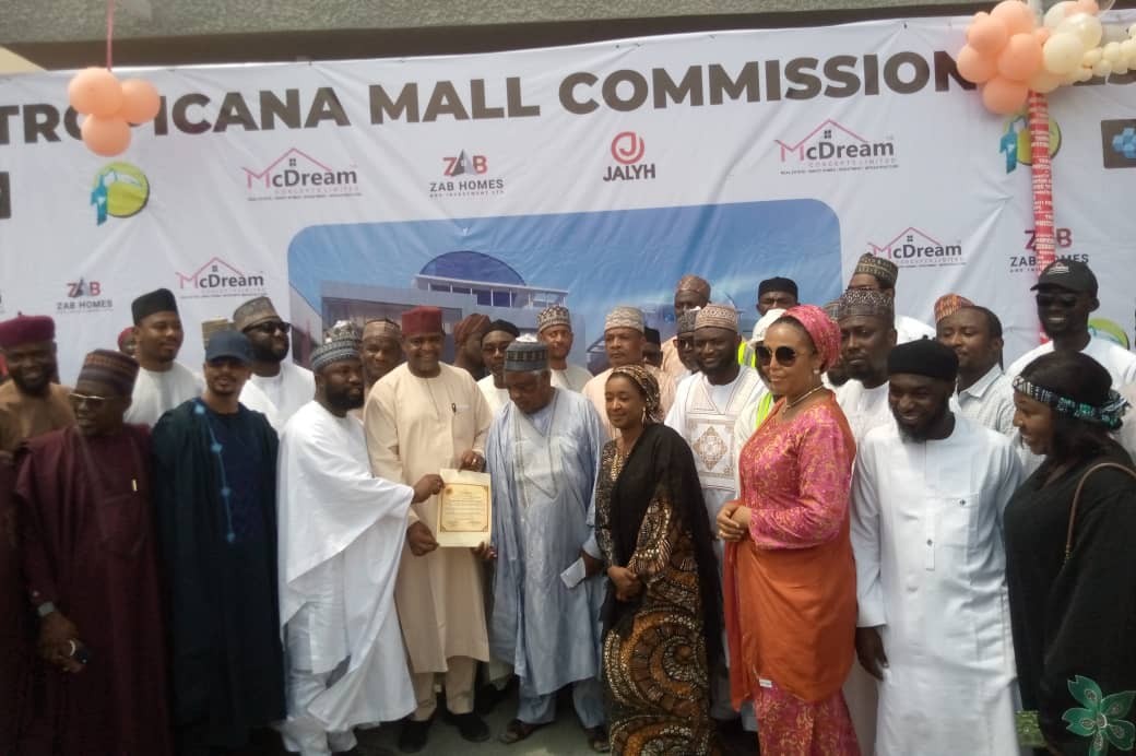 An Buɗe Rukunin Shagunan Zamani Na TROPICANA MALL Da MC DREAM CONCEPT Ya Gina A Kano