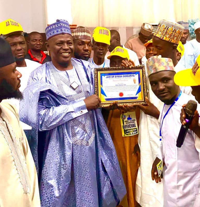 Ƙungiyar Tinubu/Zaura Ta Tallafa Wa mutane 300 Da Jarin Dogaro Da Kai A Dala, Kano