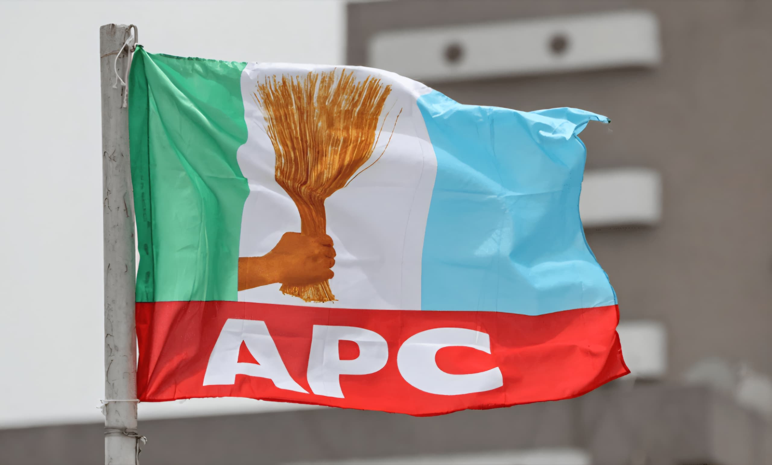 Dalilin Da Ya Sa Na Sauya Sheƙa Zuwa APC – Gwamna Dauda Lawal